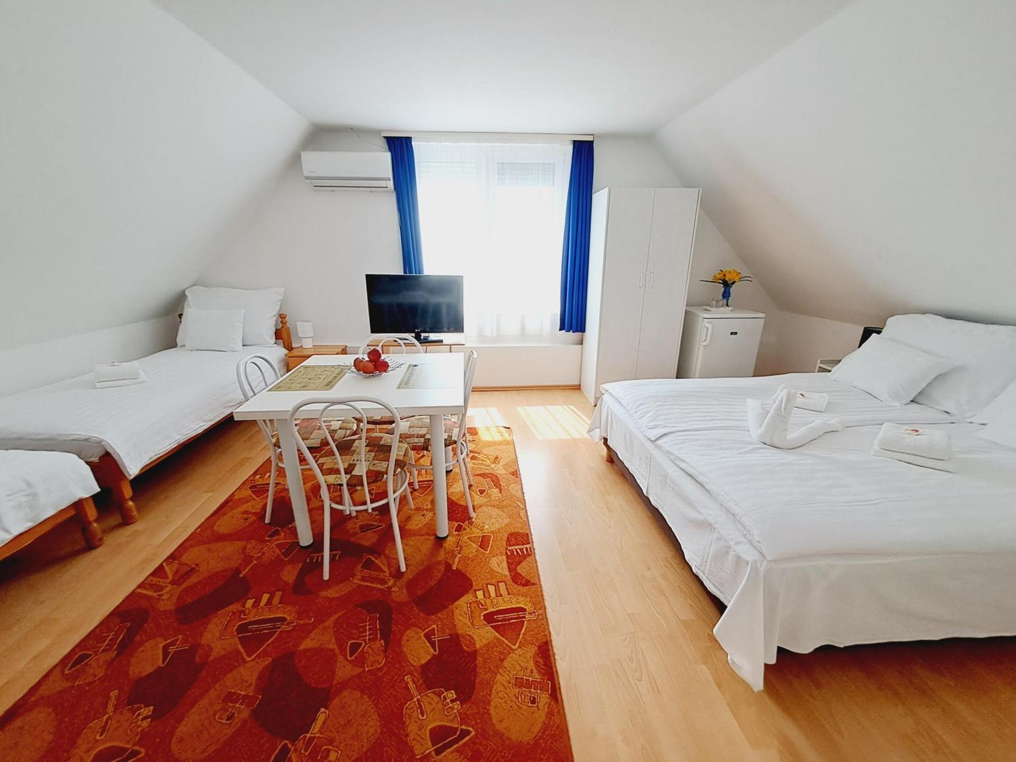 Palma Apartman Hajdúszoboszló Esterno foto