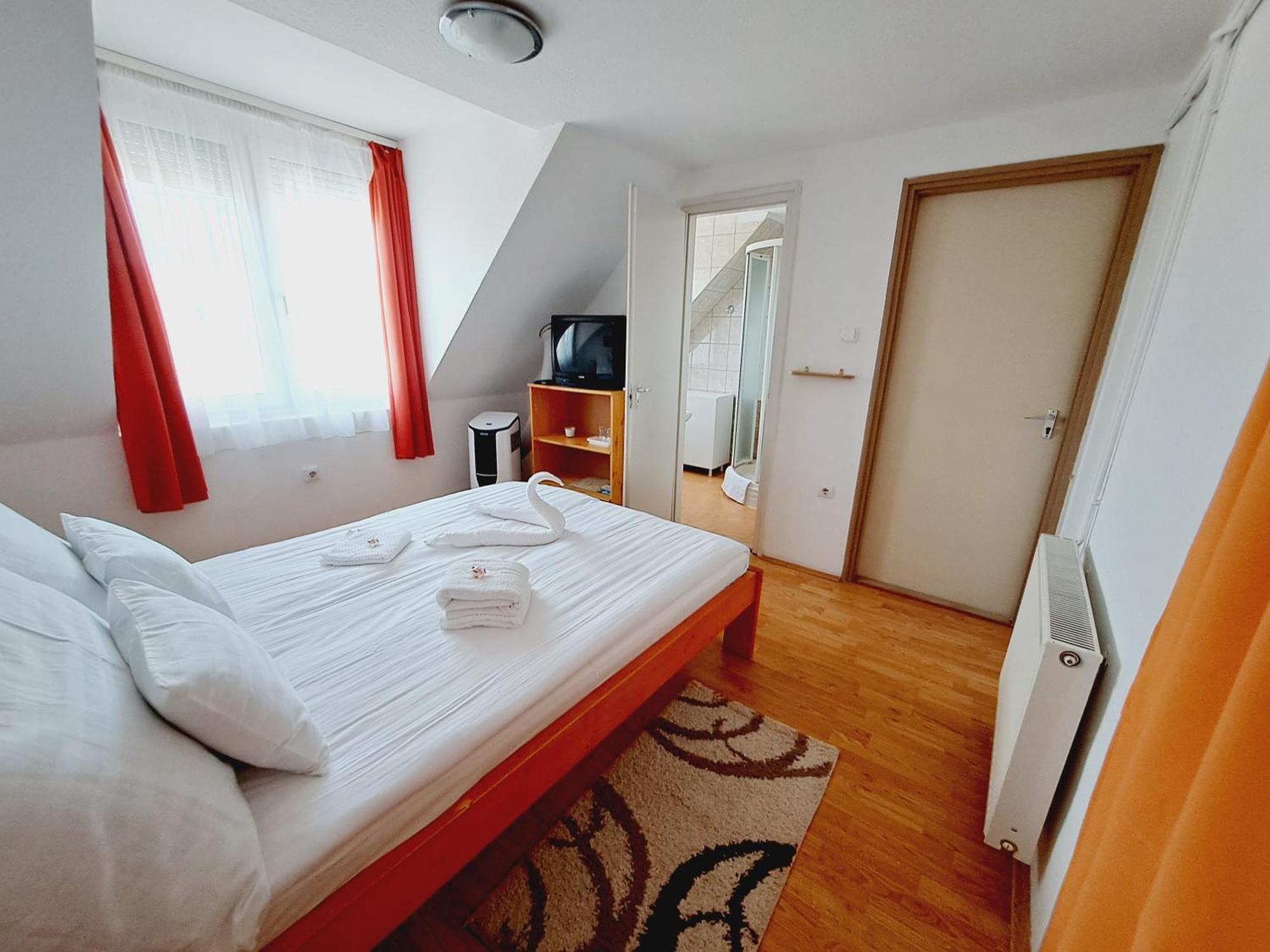 Palma Apartman Hajdúszoboszló Esterno foto